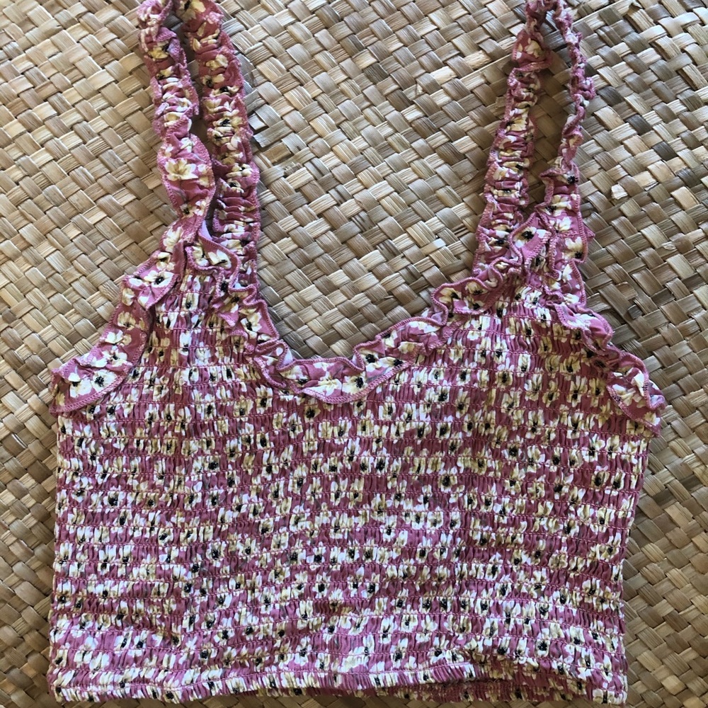 Floral Ruffle Crop Top